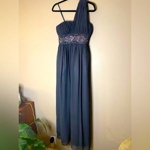 Charcoal Grey, Small, le Chateau lined gown